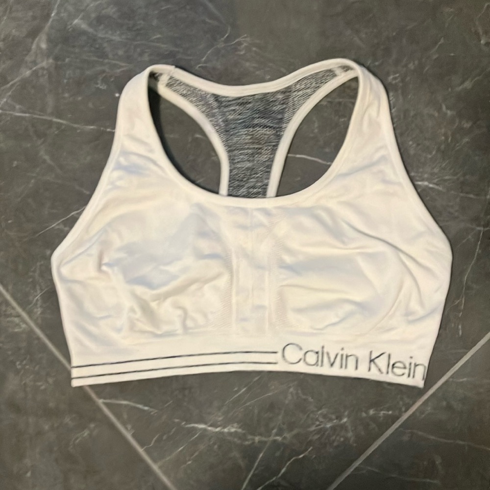 Calvin Klein Reversible Sports Bra racer back